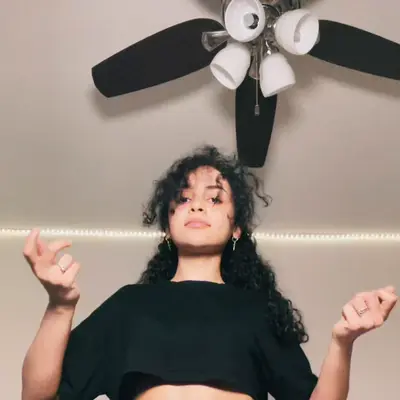 7040225884111981829.mp4